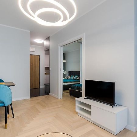 ורשה Wola Luxe Apartment מראה חיצוני תמונה