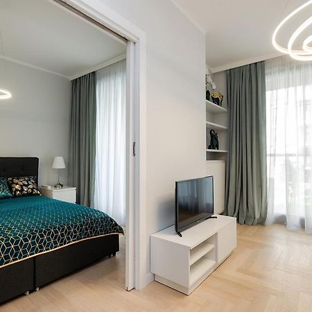 ורשה Wola Luxe Apartment מראה חיצוני תמונה