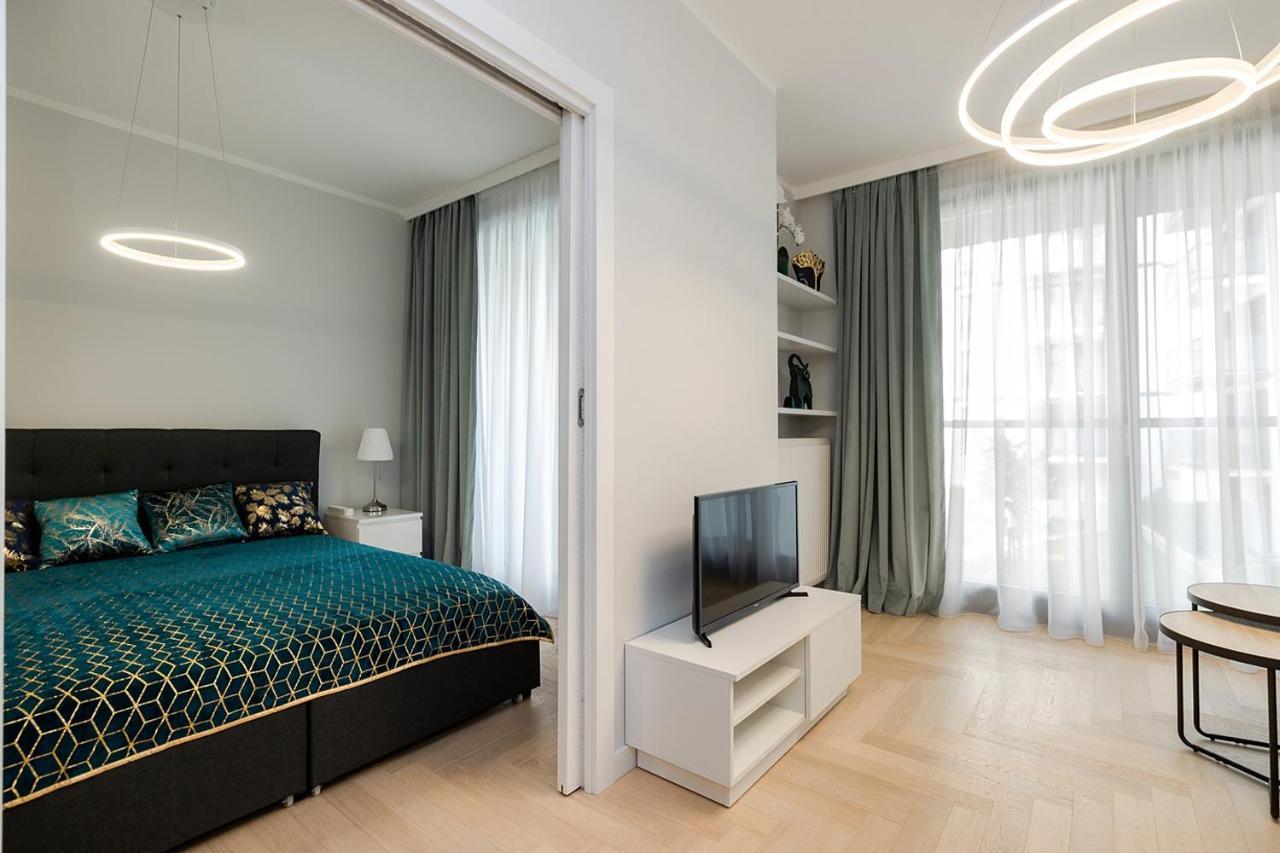 ורשה Wola Luxe Apartment מראה חיצוני תמונה