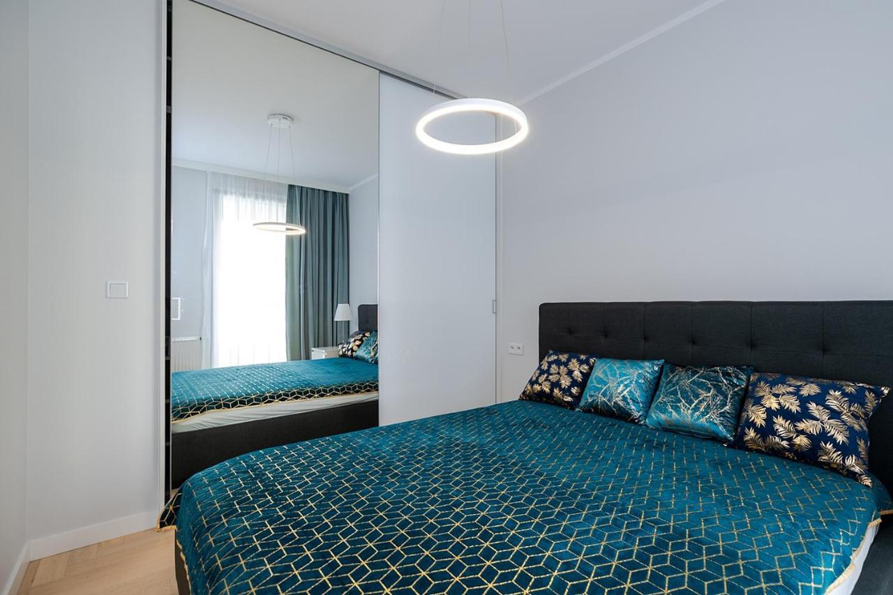 ורשה Wola Luxe Apartment מראה חיצוני תמונה